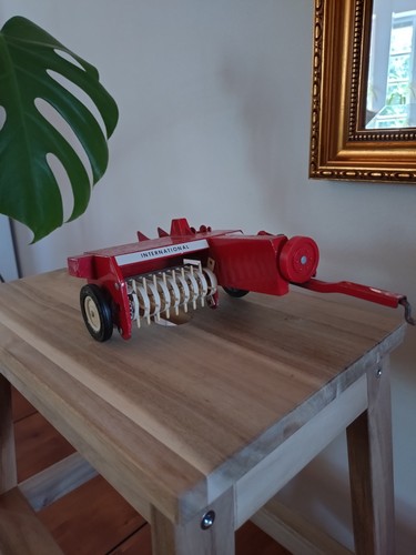 Ertl international - ertl,