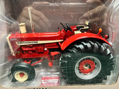 Ertl international 1206 - international,