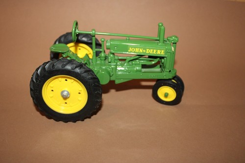 Ertl traktor john deere - john,