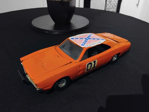 Vintage ertl 1981 dukes - dukes, of